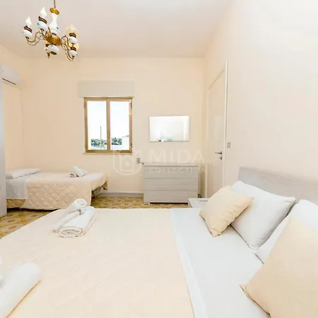 Corner House * Porto Cesareo