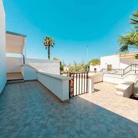 Corner House Porto Cesareo