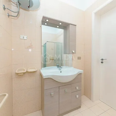 Corner House Porto Cesareo