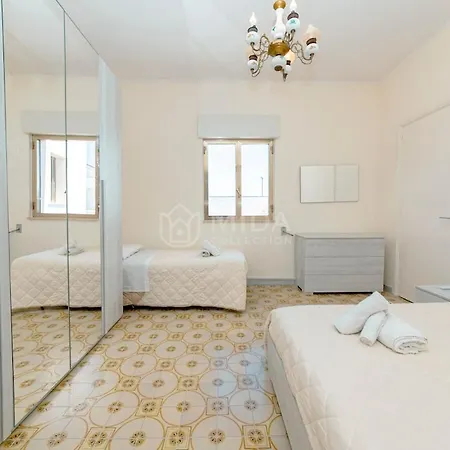 Corner House Apartman