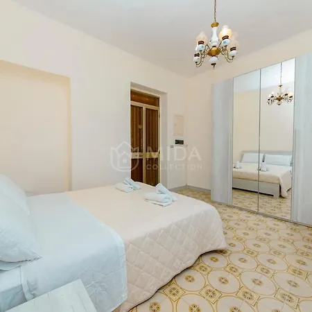 Corner House * Porto Cesareo