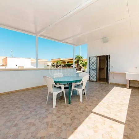 Apartman Corner House *