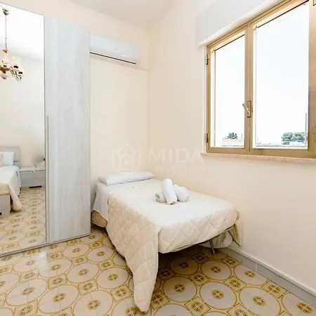 Corner House Apartman