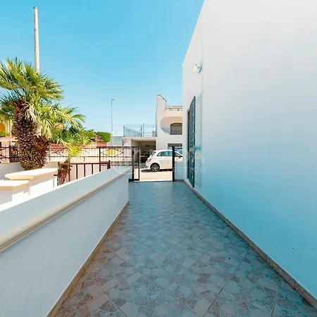 Apartment Corner House Porto Cesareo